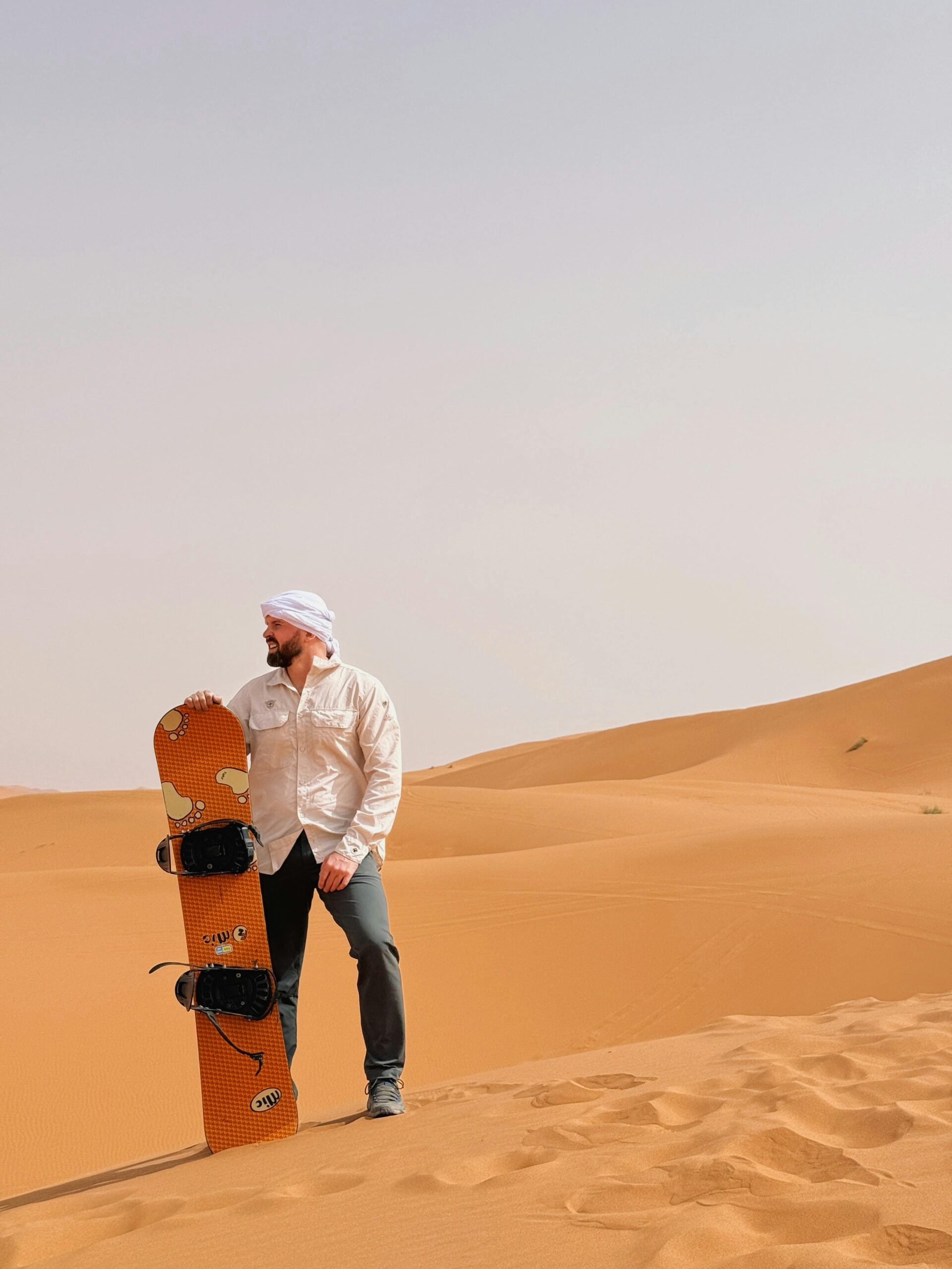 sandboarding-dubai-sand-adventure
